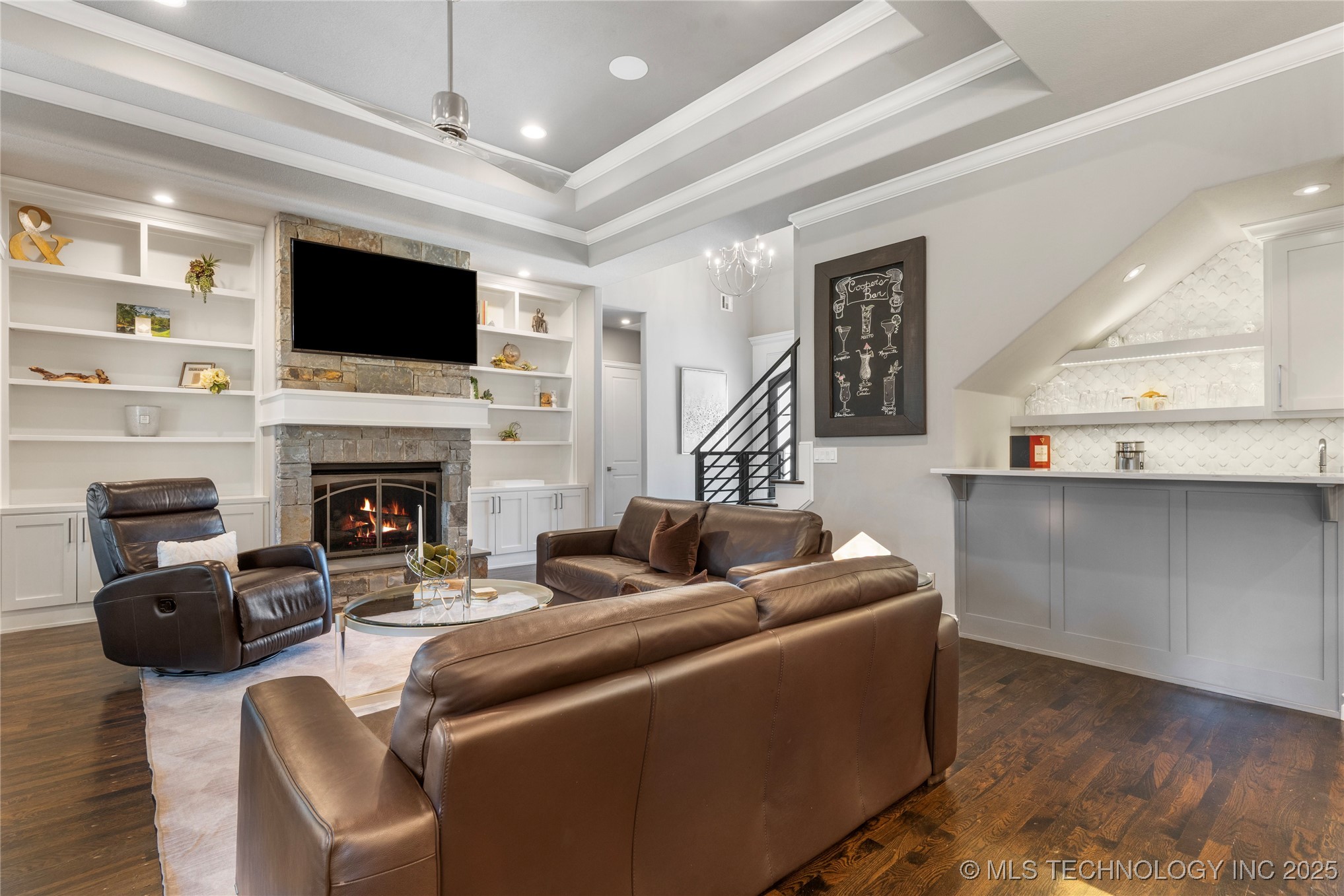 1316 E 18th Street Property Photo 11