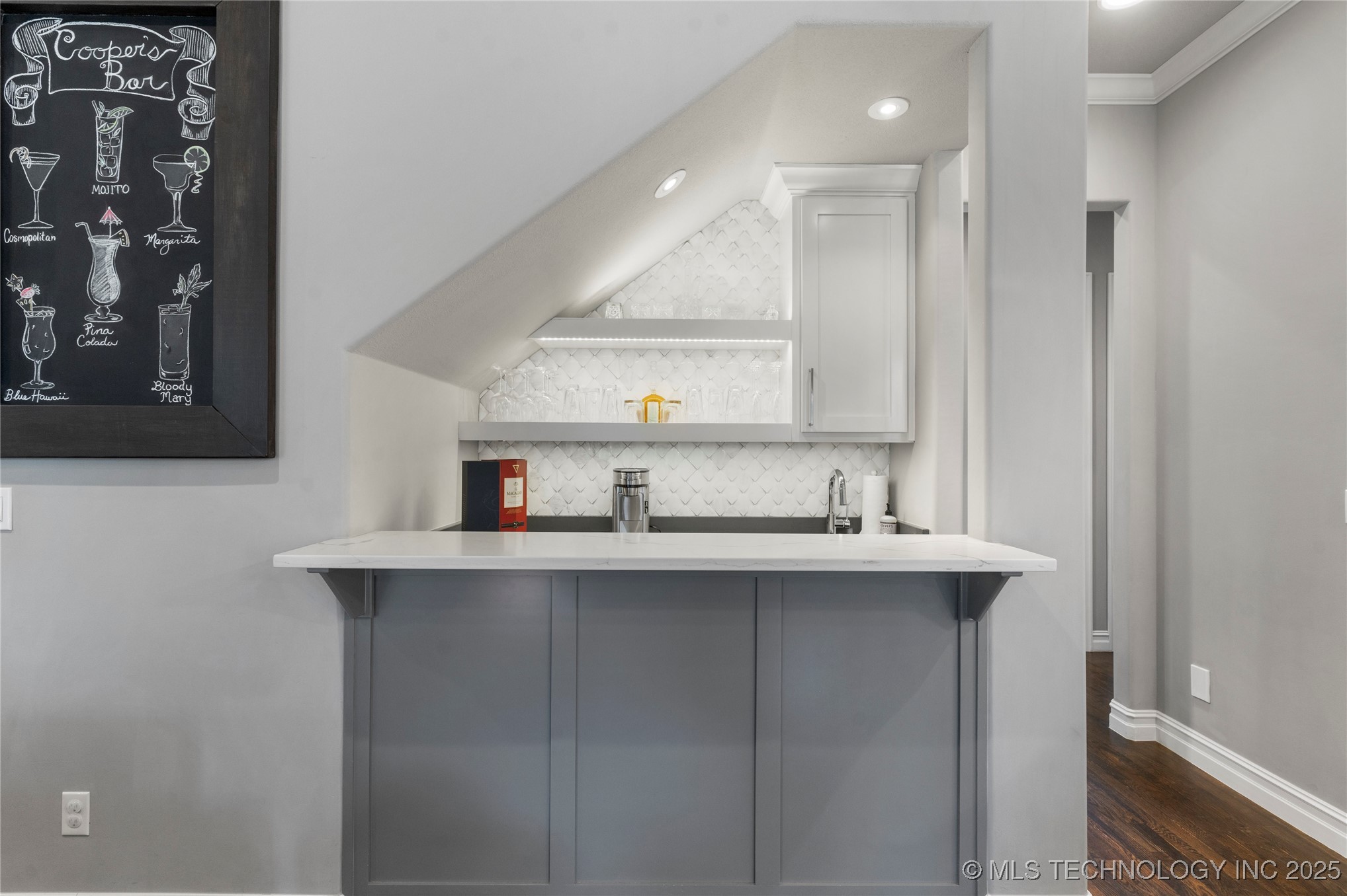 1316 E 18th Street Property Photo 27