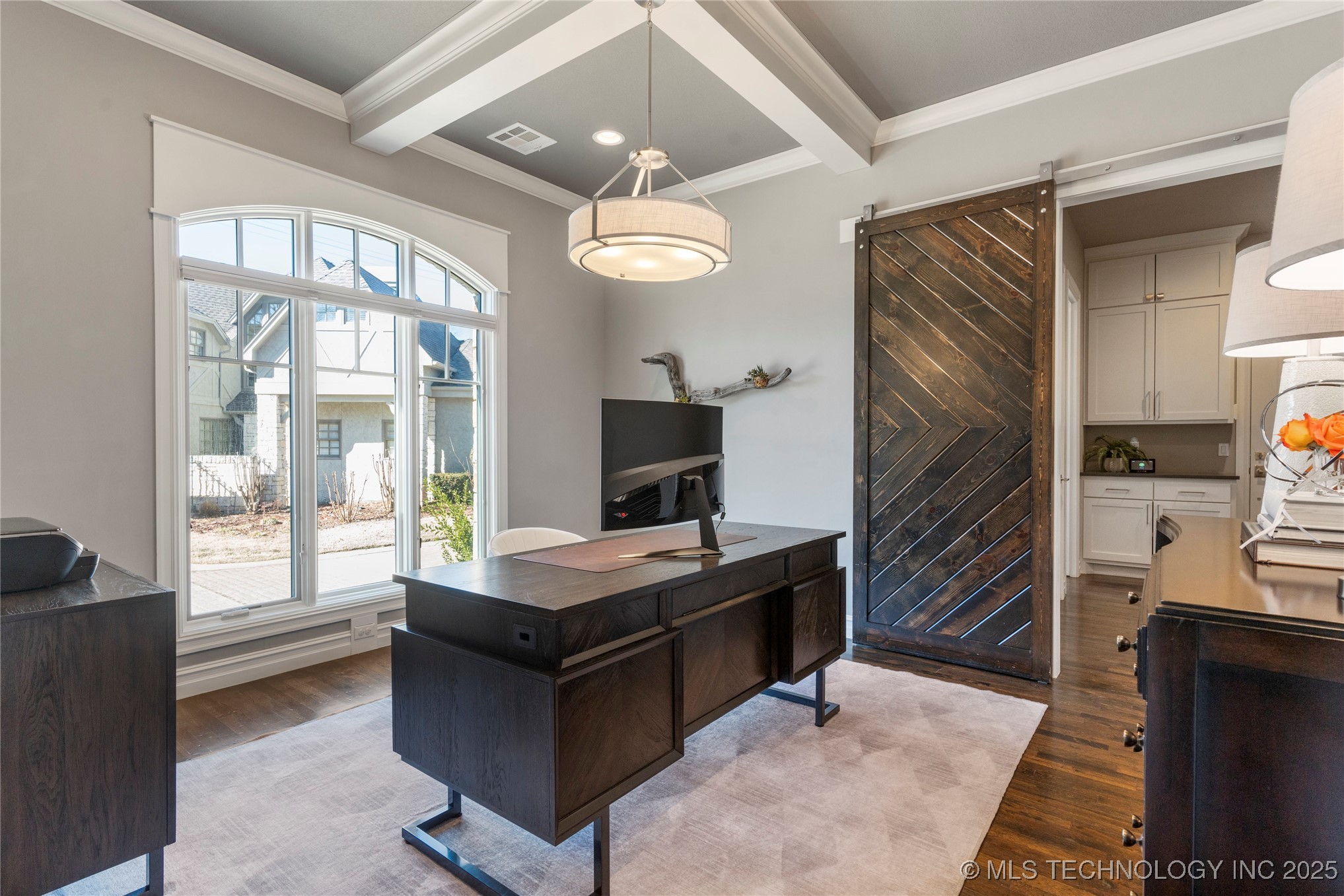 1316 E 18th Street Property Photo 30