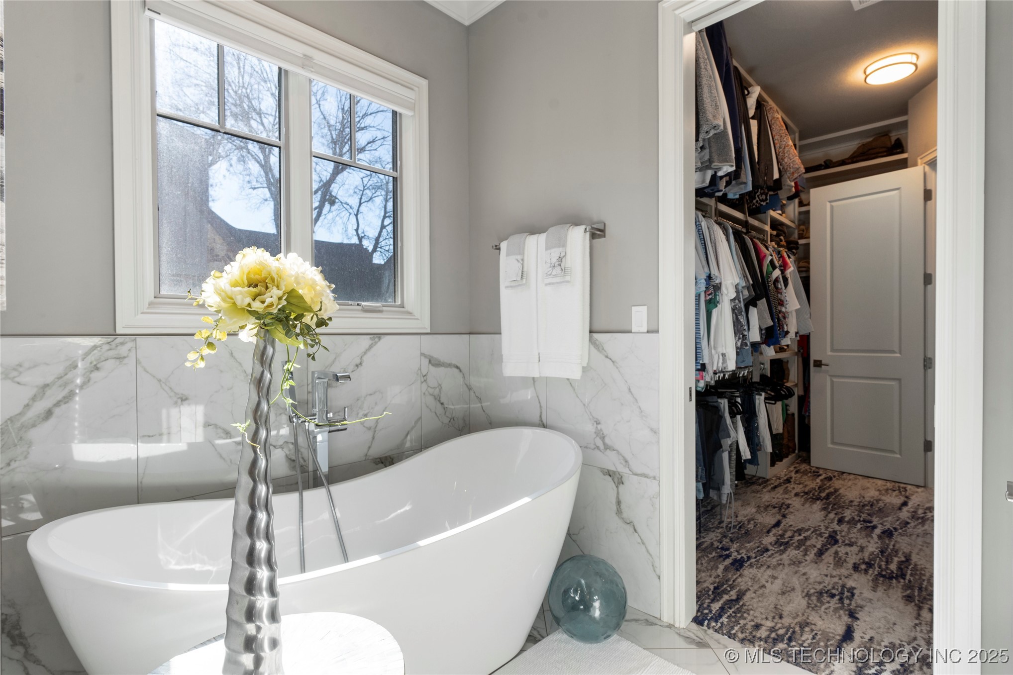 1316 E 18th Street Property Photo 41