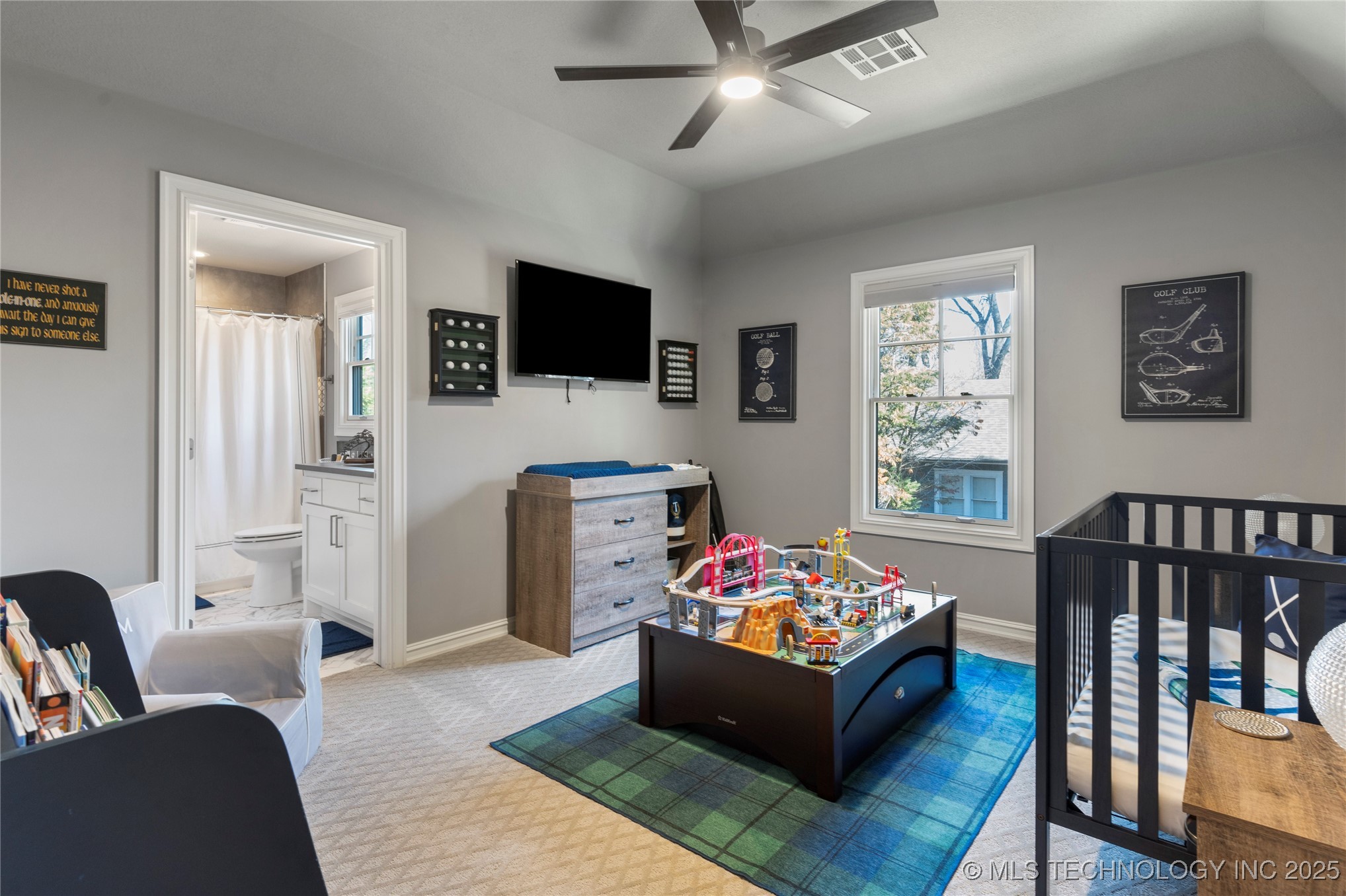 1316 E 18th Street Property Photo 57