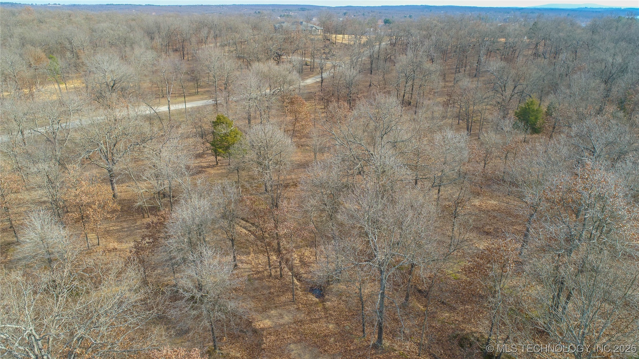 16 Duchess Creek Drive Property Photo 14