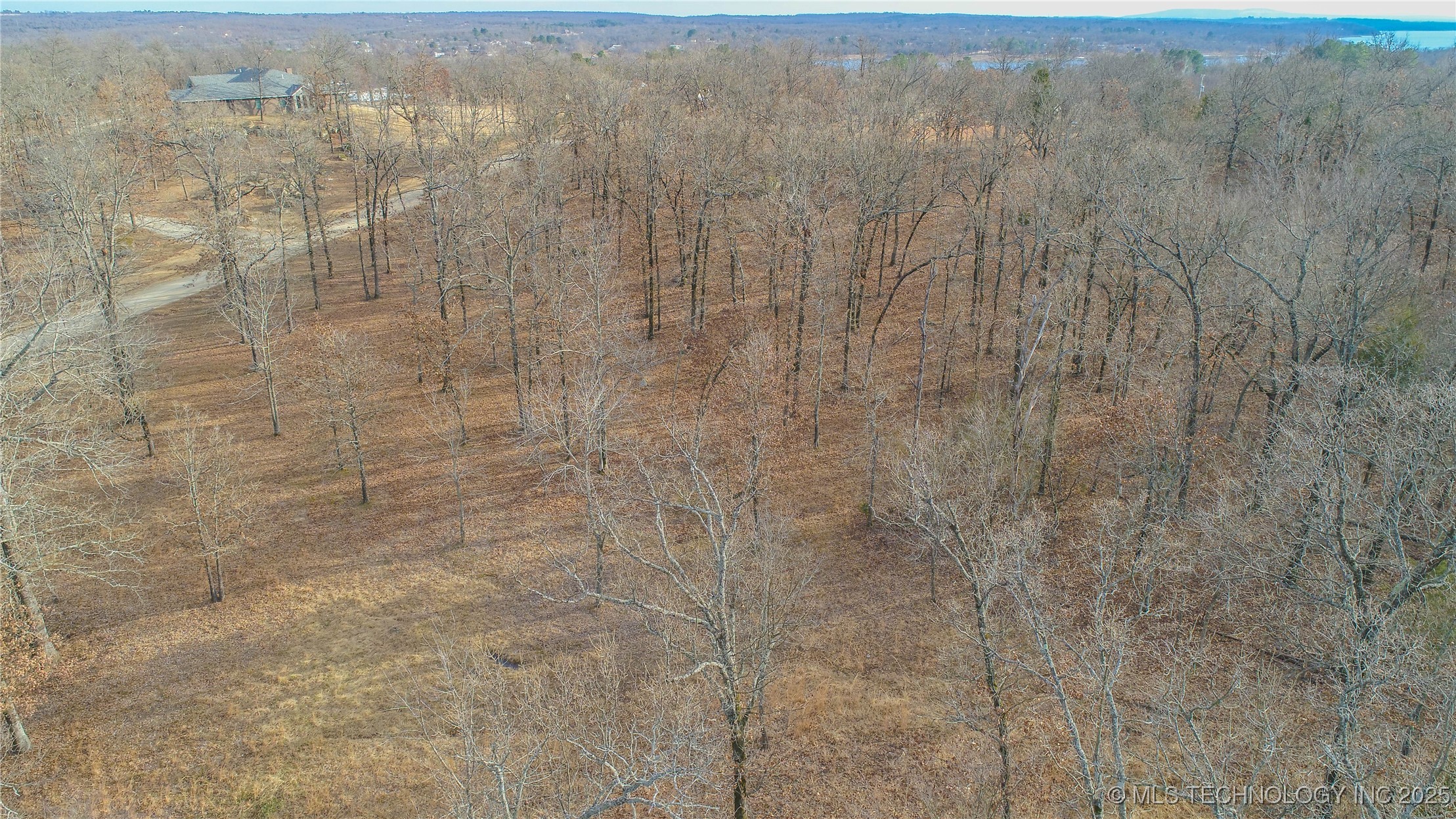 16 Duchess Creek Drive Property Photo 16