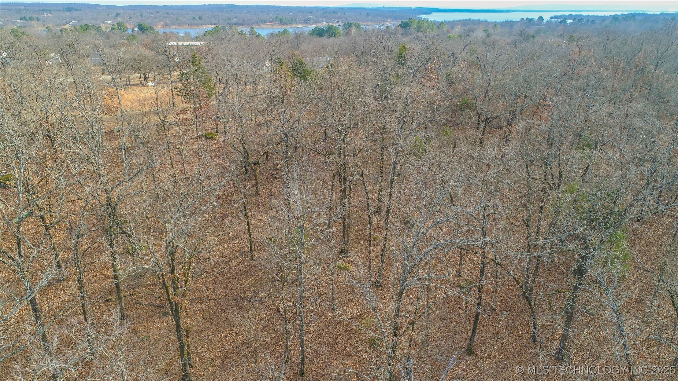 16 Duchess Creek Drive Property Photo 17