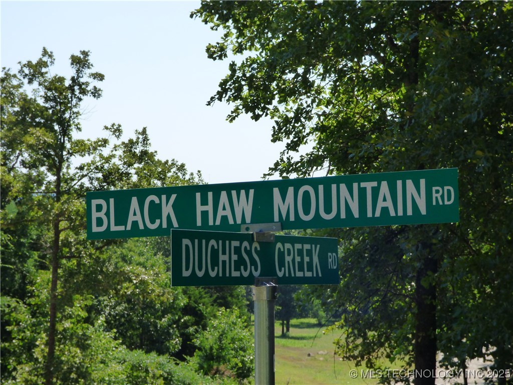 28 Duchess Creek Road Property Photo 5