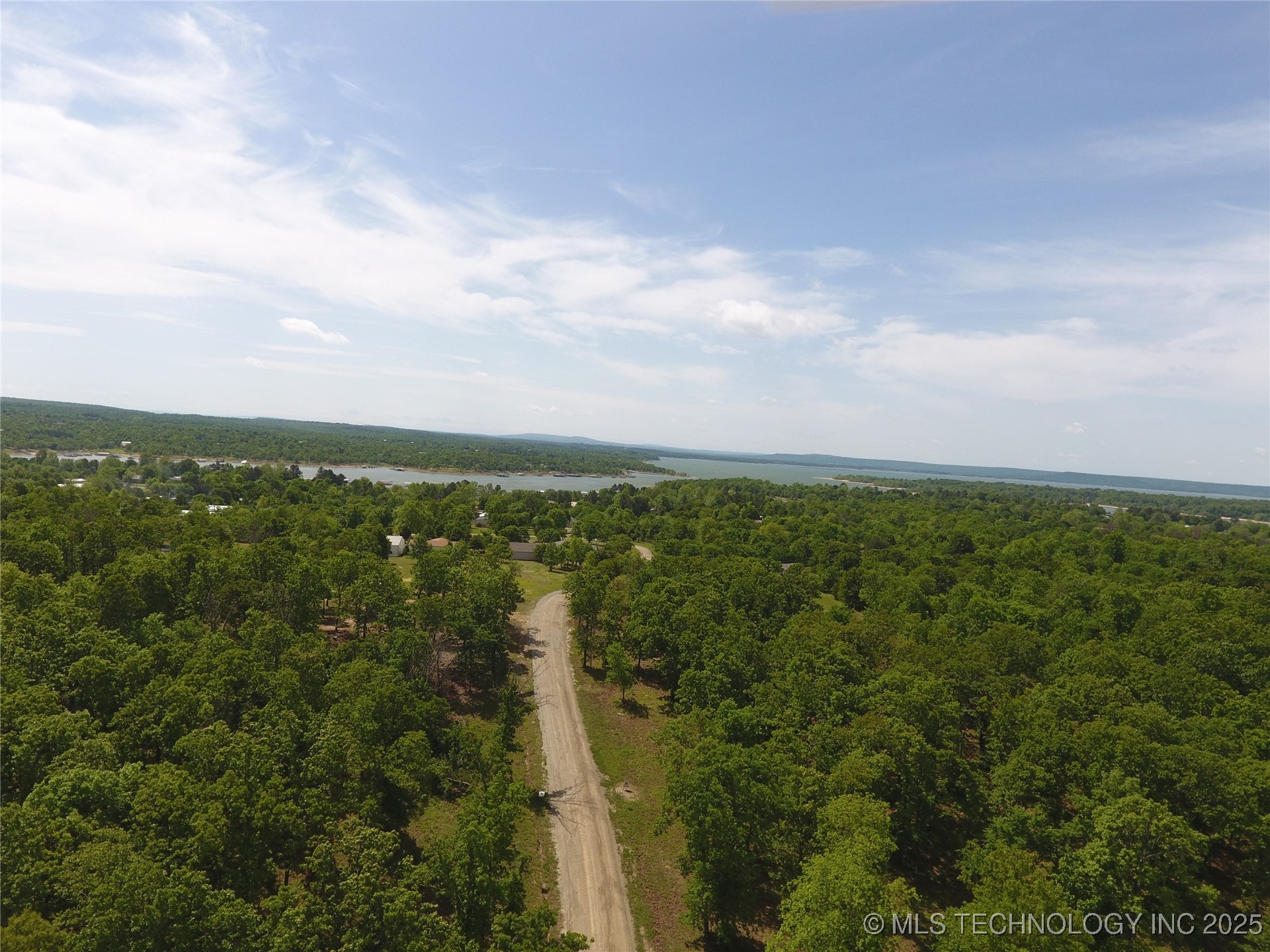 28 Duchess Creek Road Property Photo 10