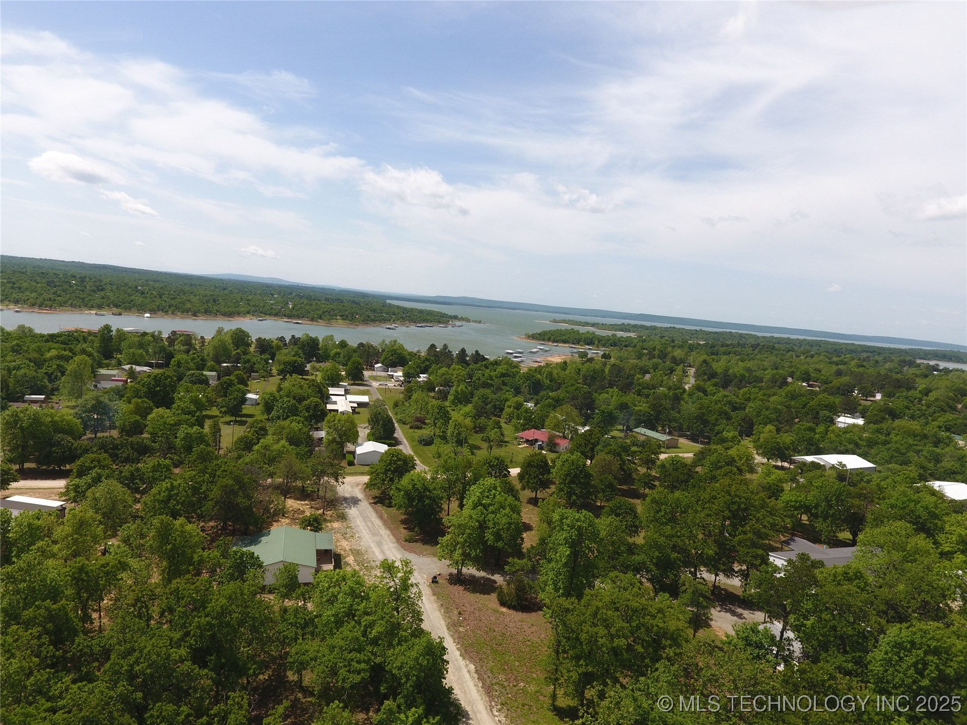 28 Duchess Creek Road Property Photo 11