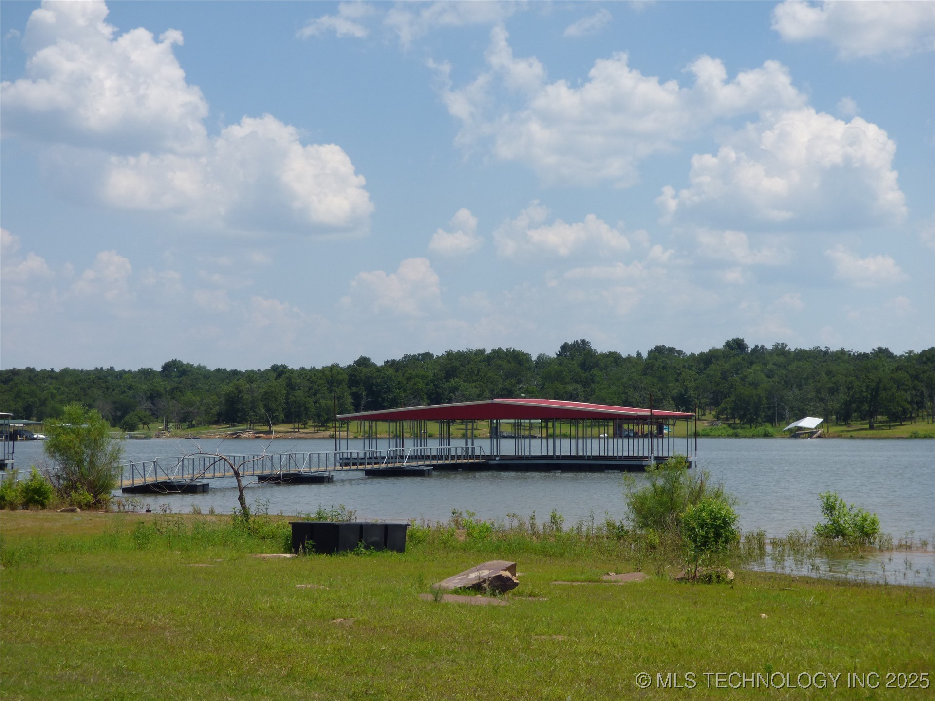 28 Duchess Creek Road Property Photo 18