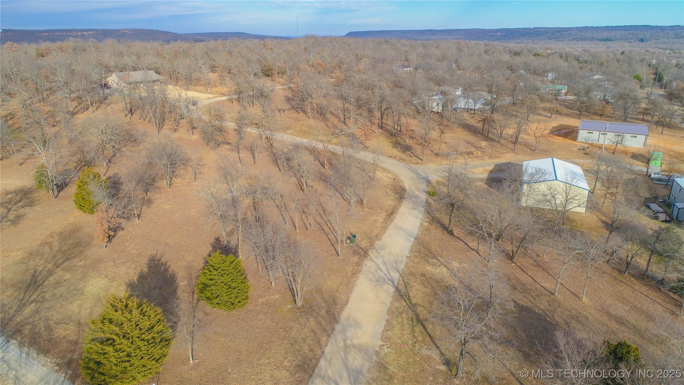 50 Duchess Creek Drive Property Photo 14