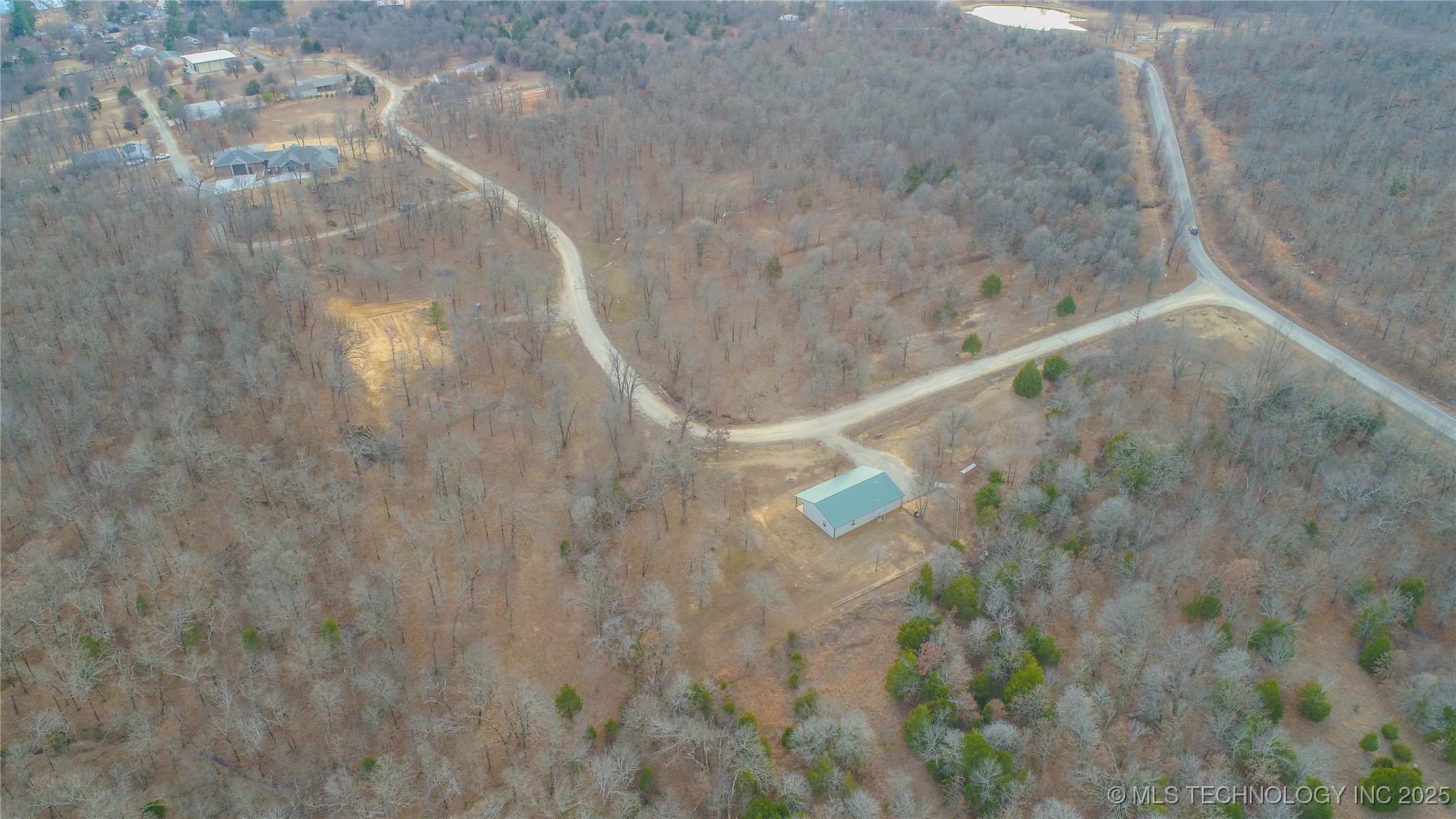 20 Duchess Creek Drive Property Photo 15