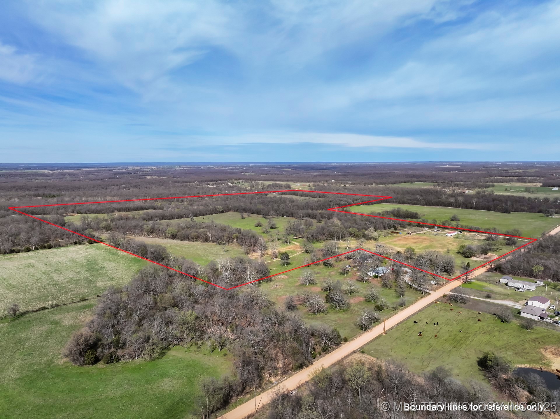 64492 E 350 Road Property Photo 1