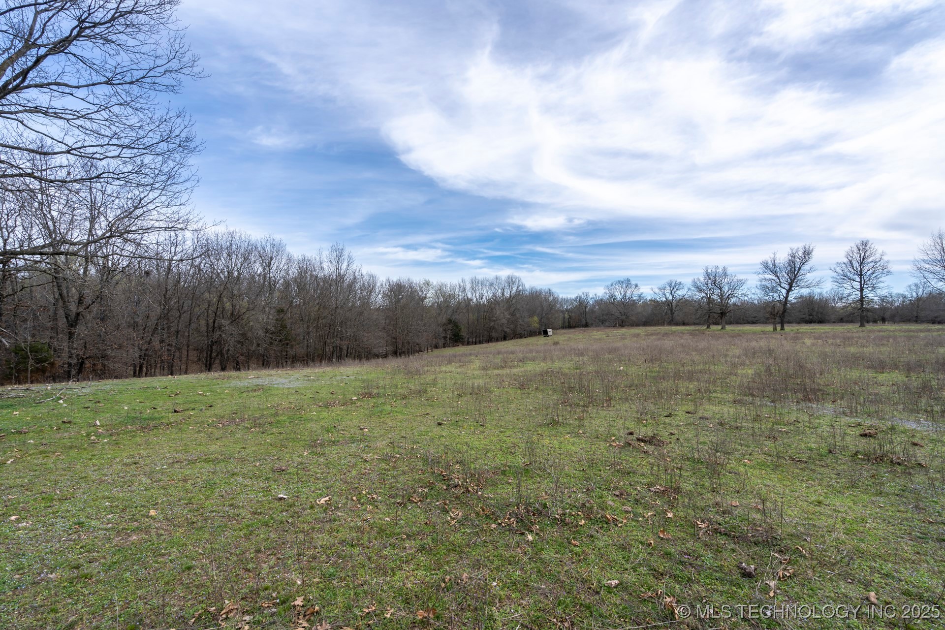 64492 E 350 Road Property Photo 5