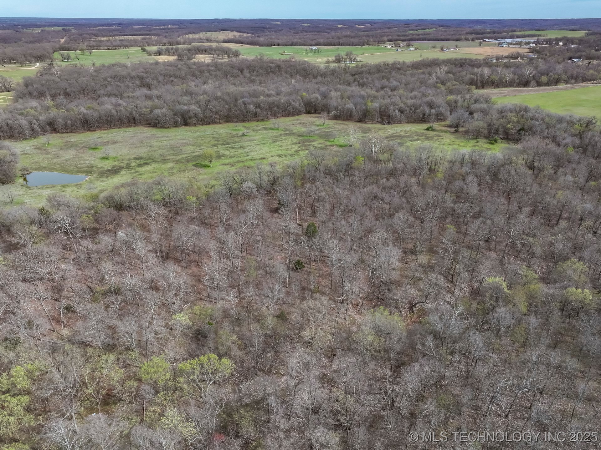 64492 E 350 Road Property Photo 21