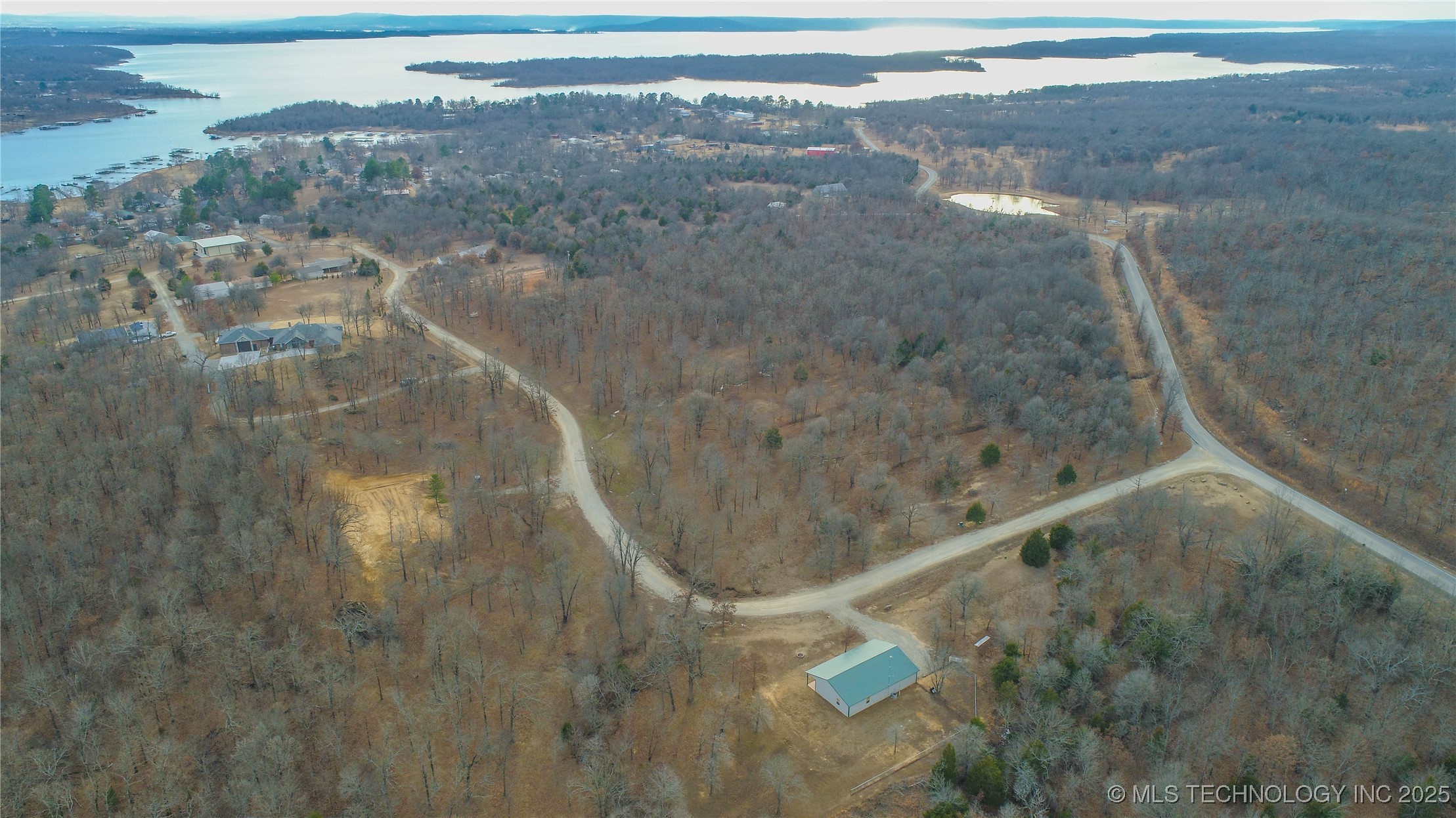 26 Duchess Creek Drive Property Photo 9