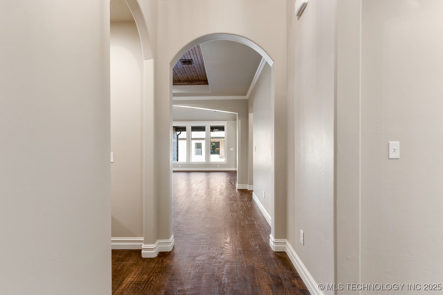 9105 E 62nd Court S Property Photo 3