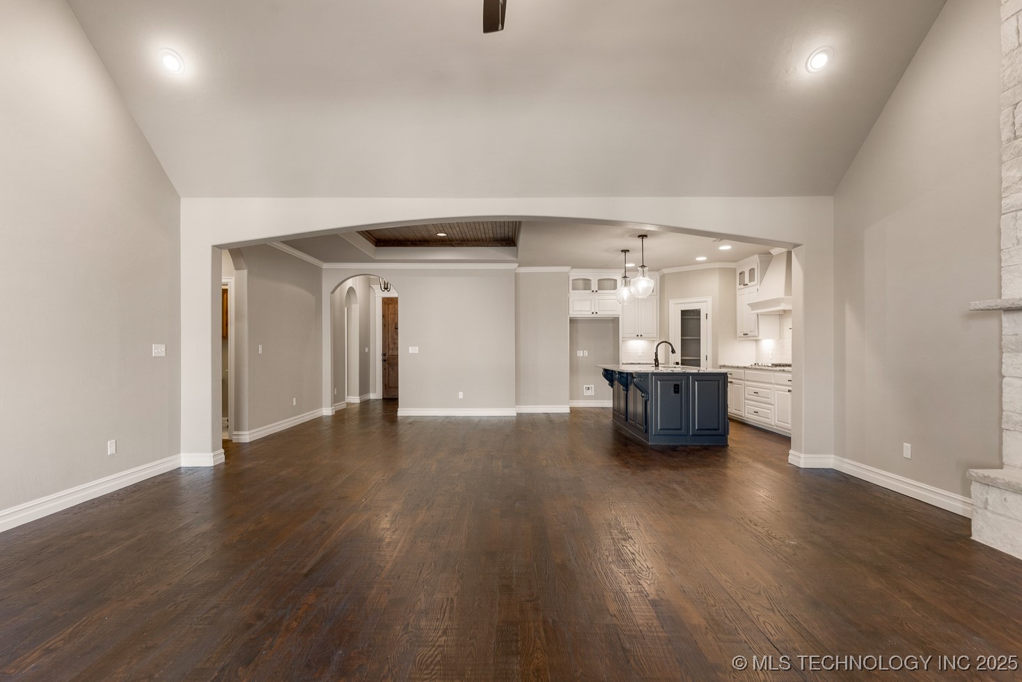 9105 E 62nd Court S Property Photo 4