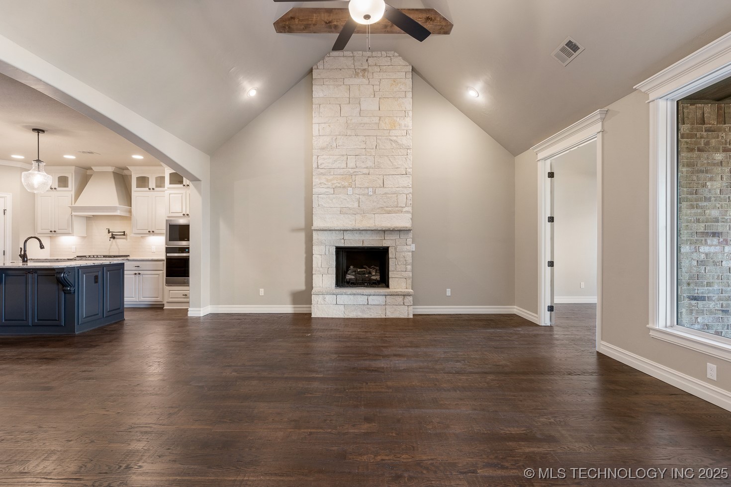 9105 E 62nd Court S Property Photo 6