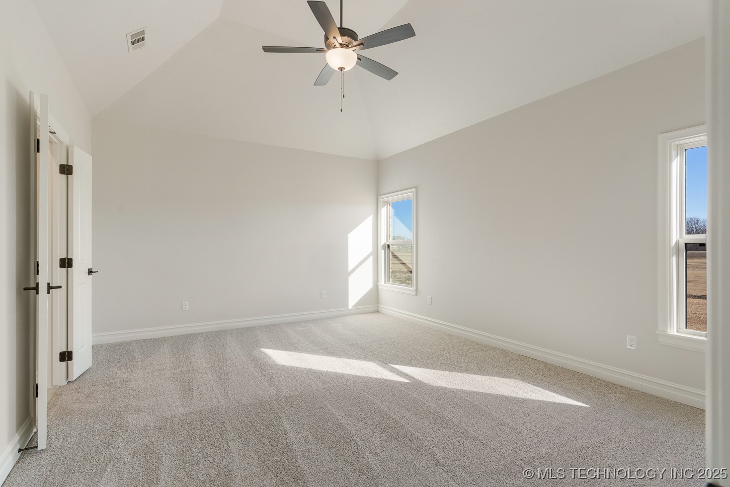 6253 S 92nd East Avenue Property Photo 24