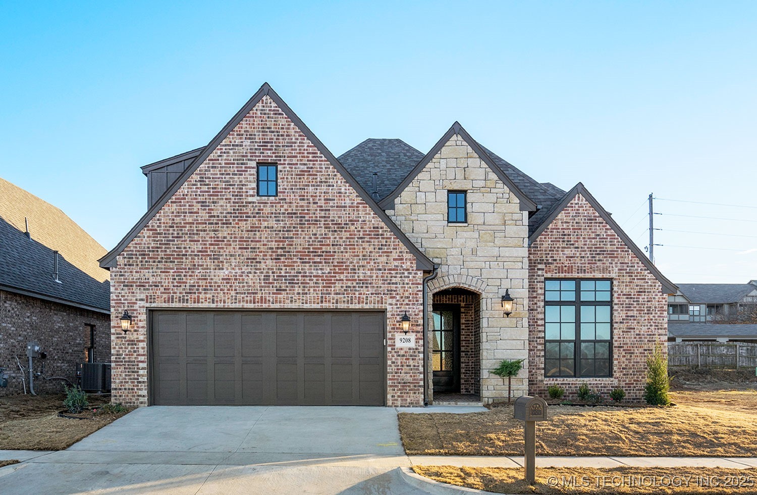 9208 E 62nd Court S Property Photo 1