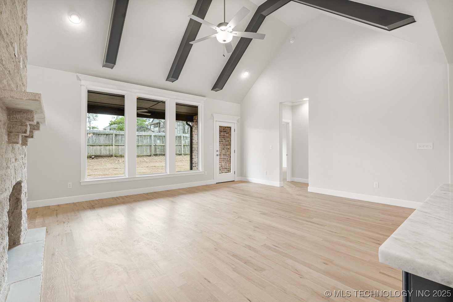 9208 E 62nd Court S Property Photo 11