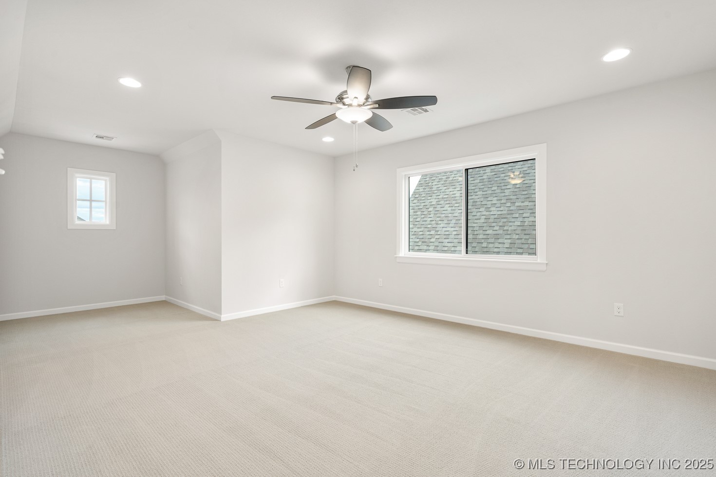 9208 E 62nd Court S Property Photo 26