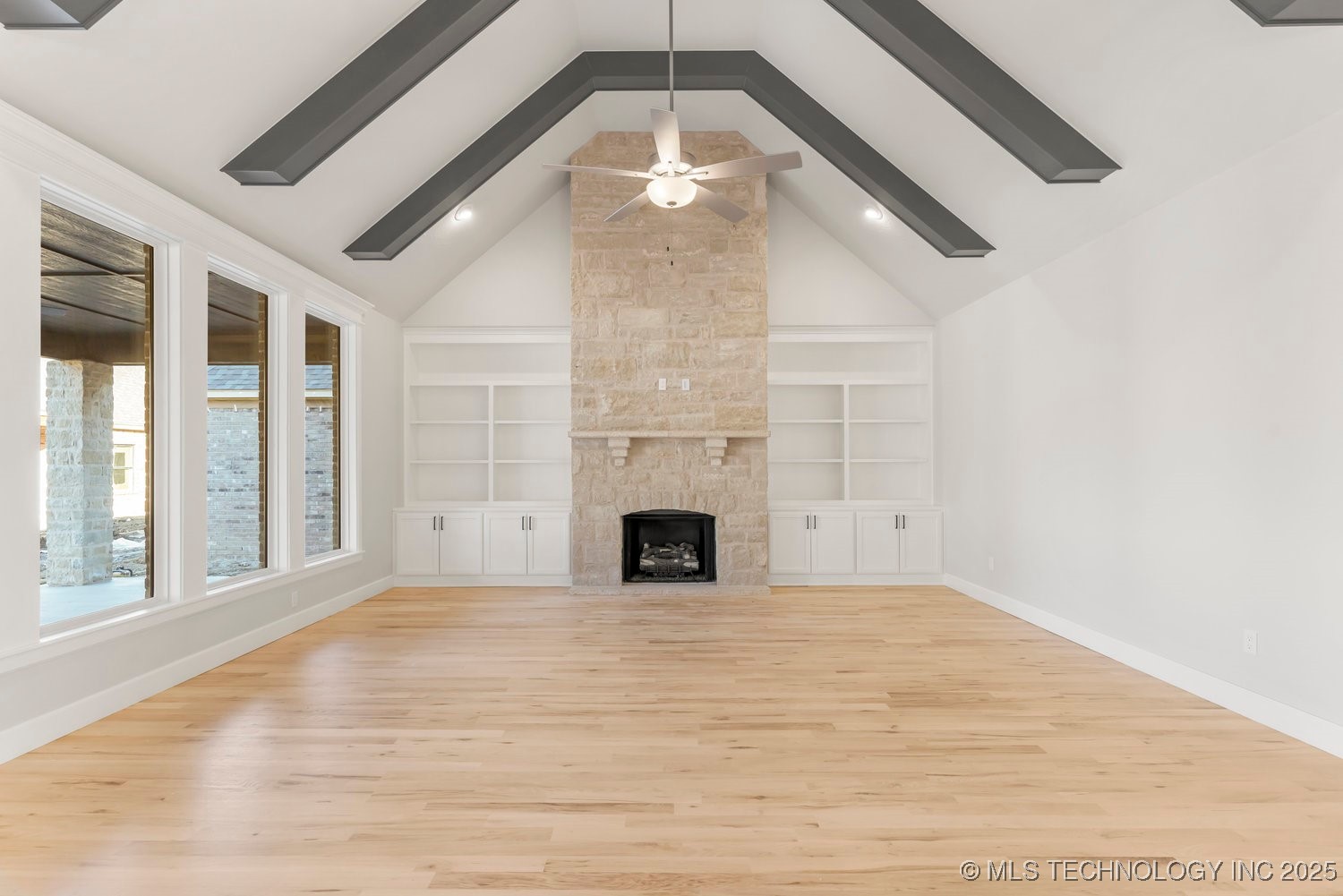 9063 E 62nd Court S Property Photo 7