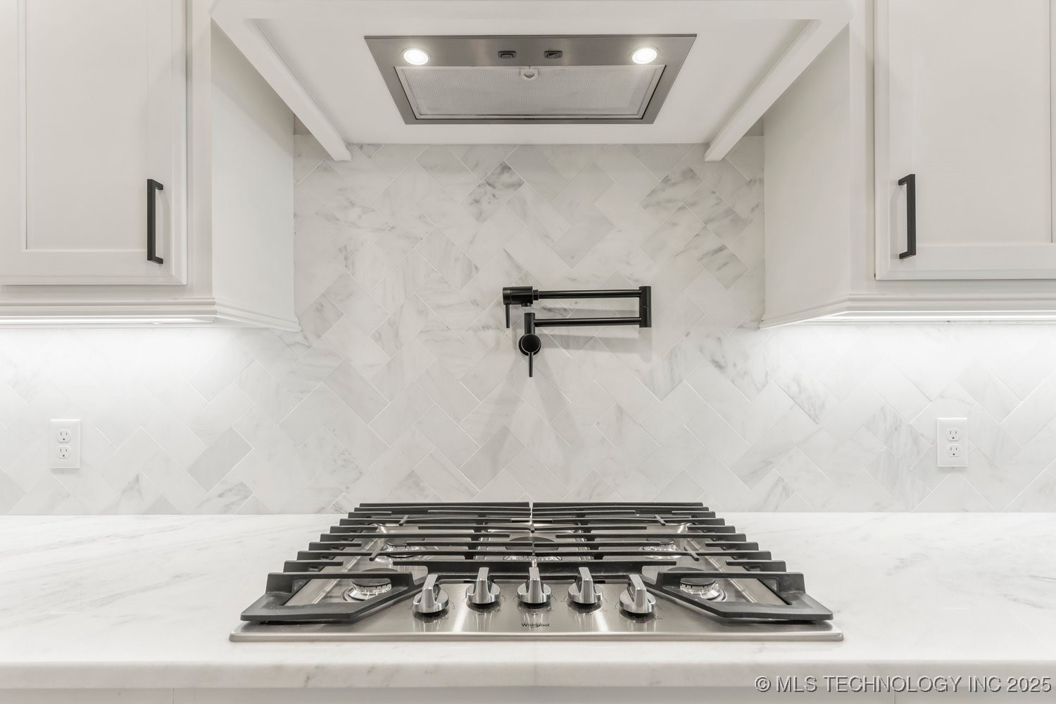 9063 E 62nd Court S Property Photo 11