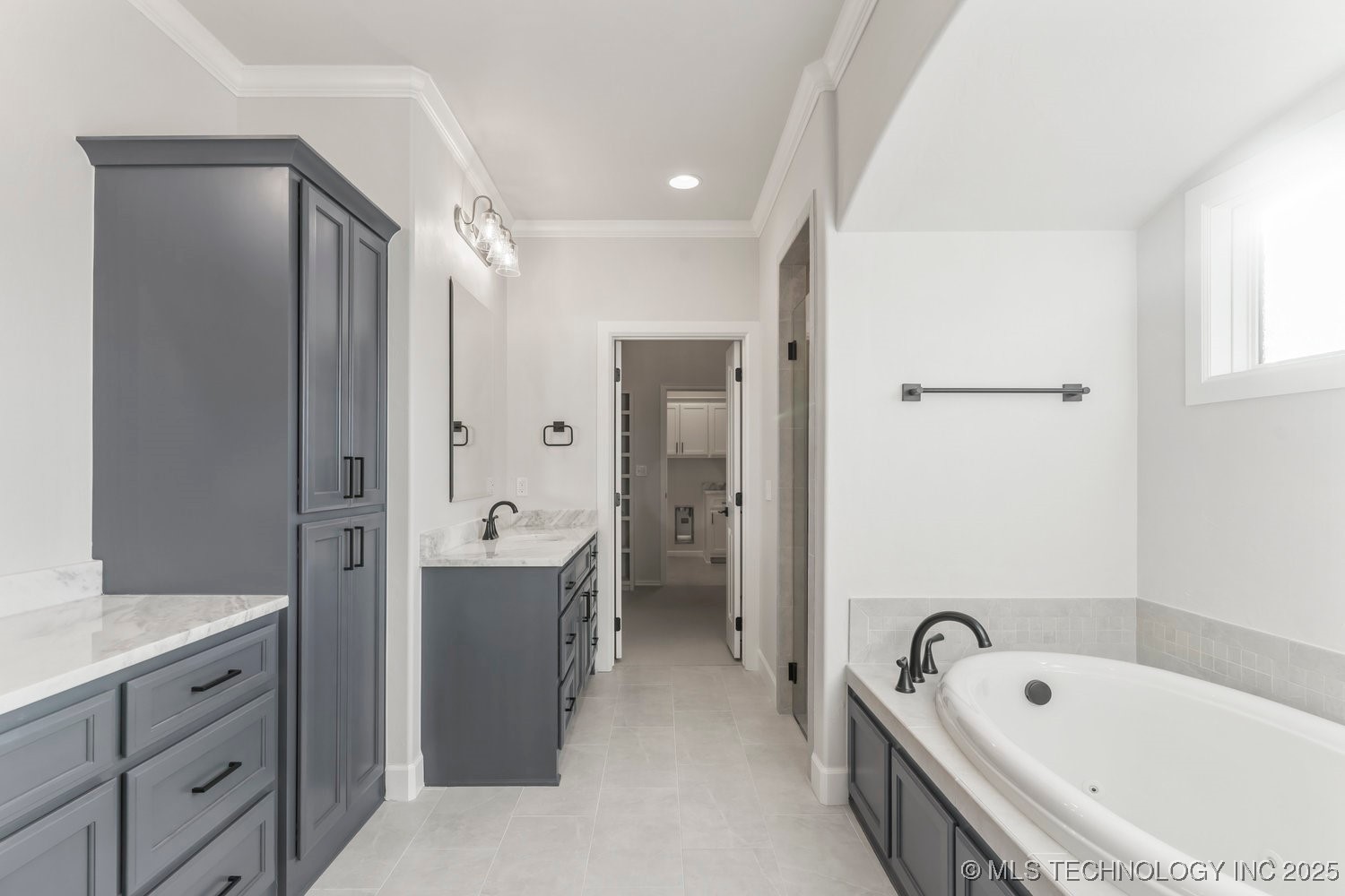 9063 E 62nd Court S Property Photo 24