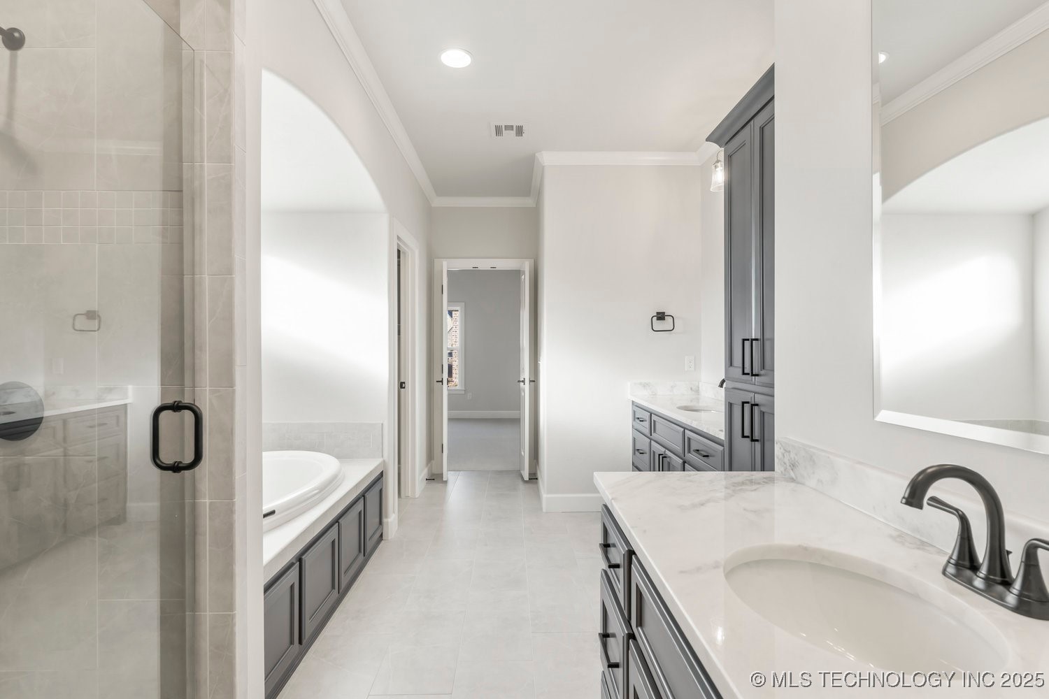 9063 E 62nd Court S Property Photo 28