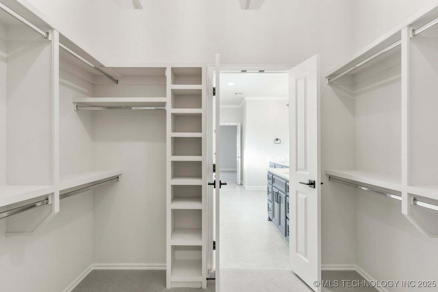 9063 E 62nd Court S Property Photo 30