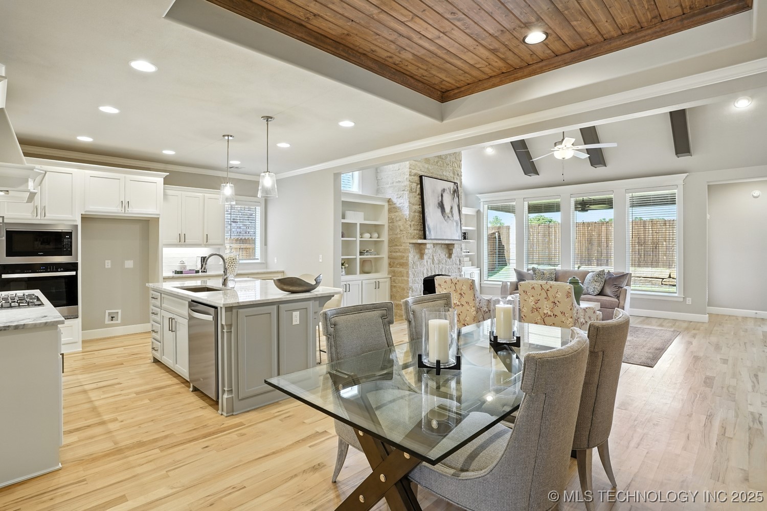 9069 E 62nd Place S Property Photo 7