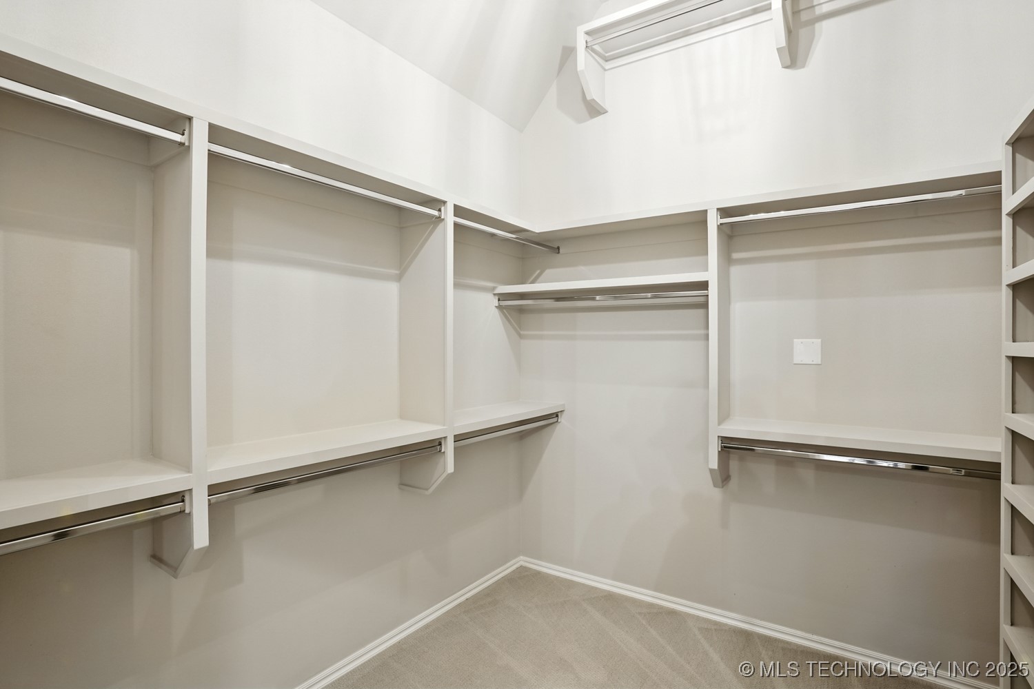 9069 E 62nd Place S Property Photo 26