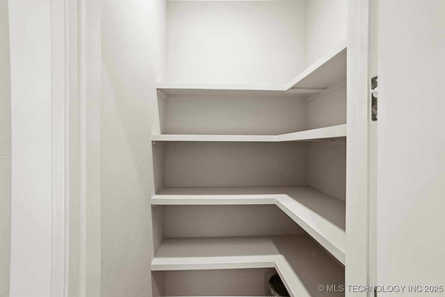 9069 E 62nd Place S Property Photo 32