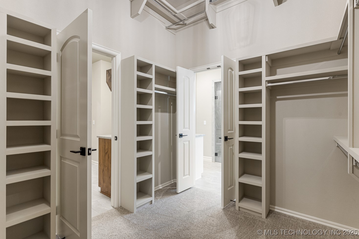 9069 E 62nd Court S Property Photo 14