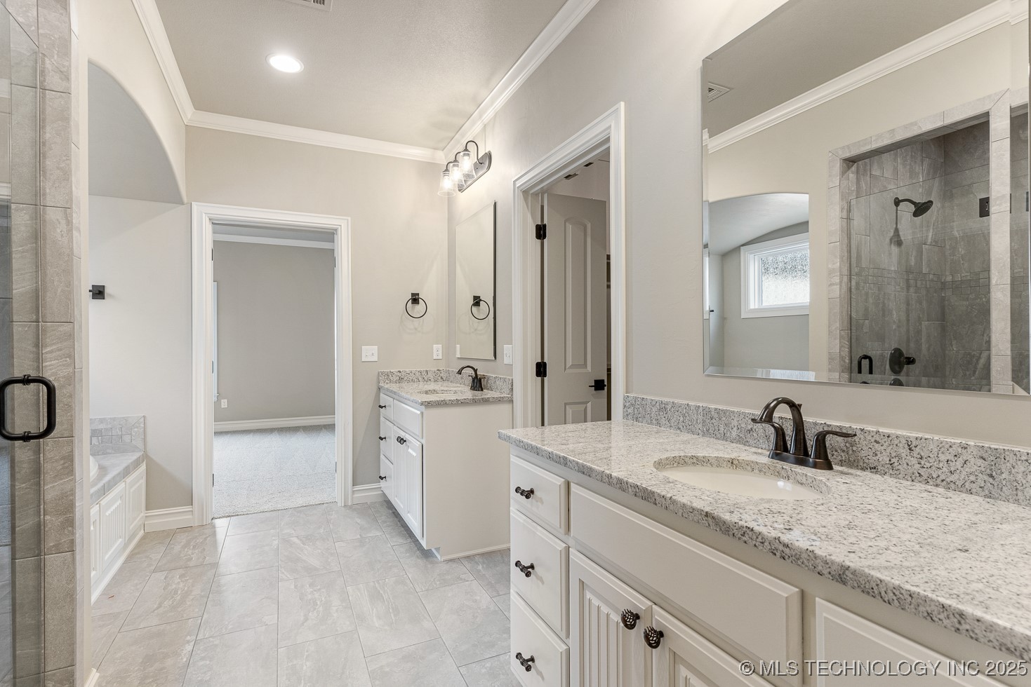 9069 E 62nd Court S Property Photo 17