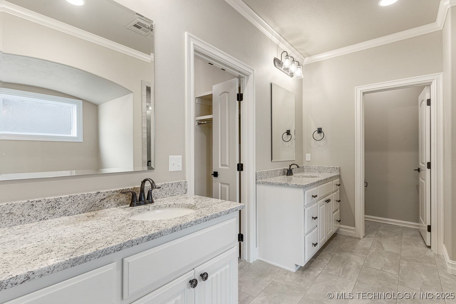 9069 E 62nd Court S Property Photo 20