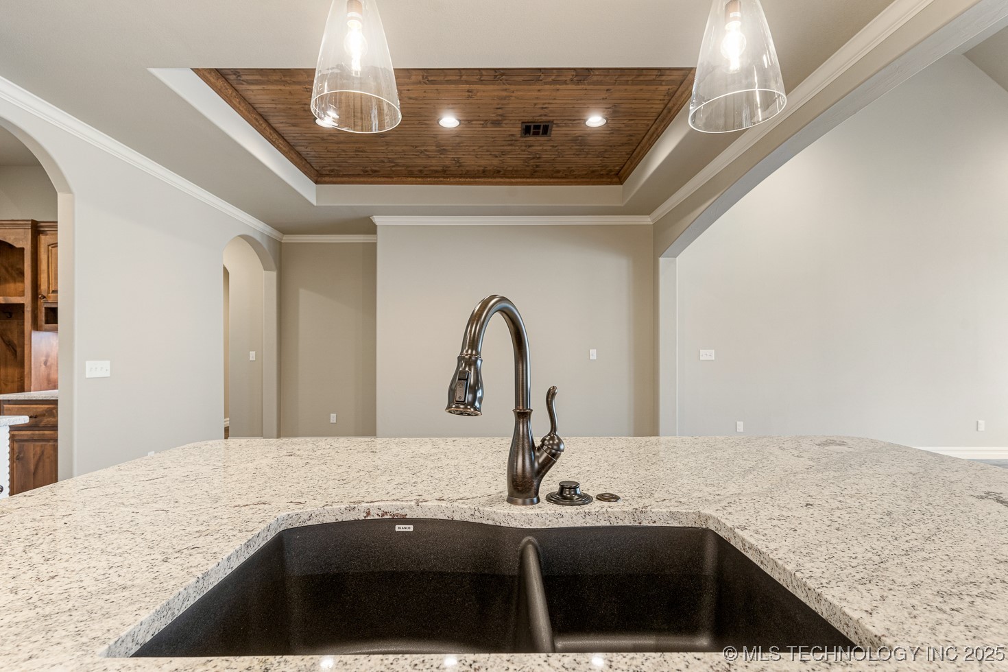 9069 E 62nd Court S Property Photo 34