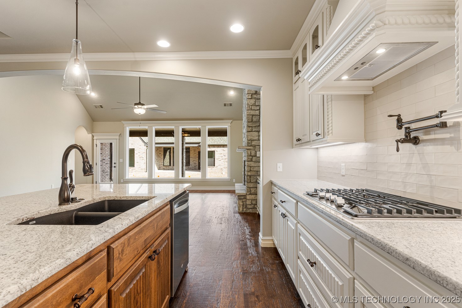 9069 E 62nd Court S Property Photo 35