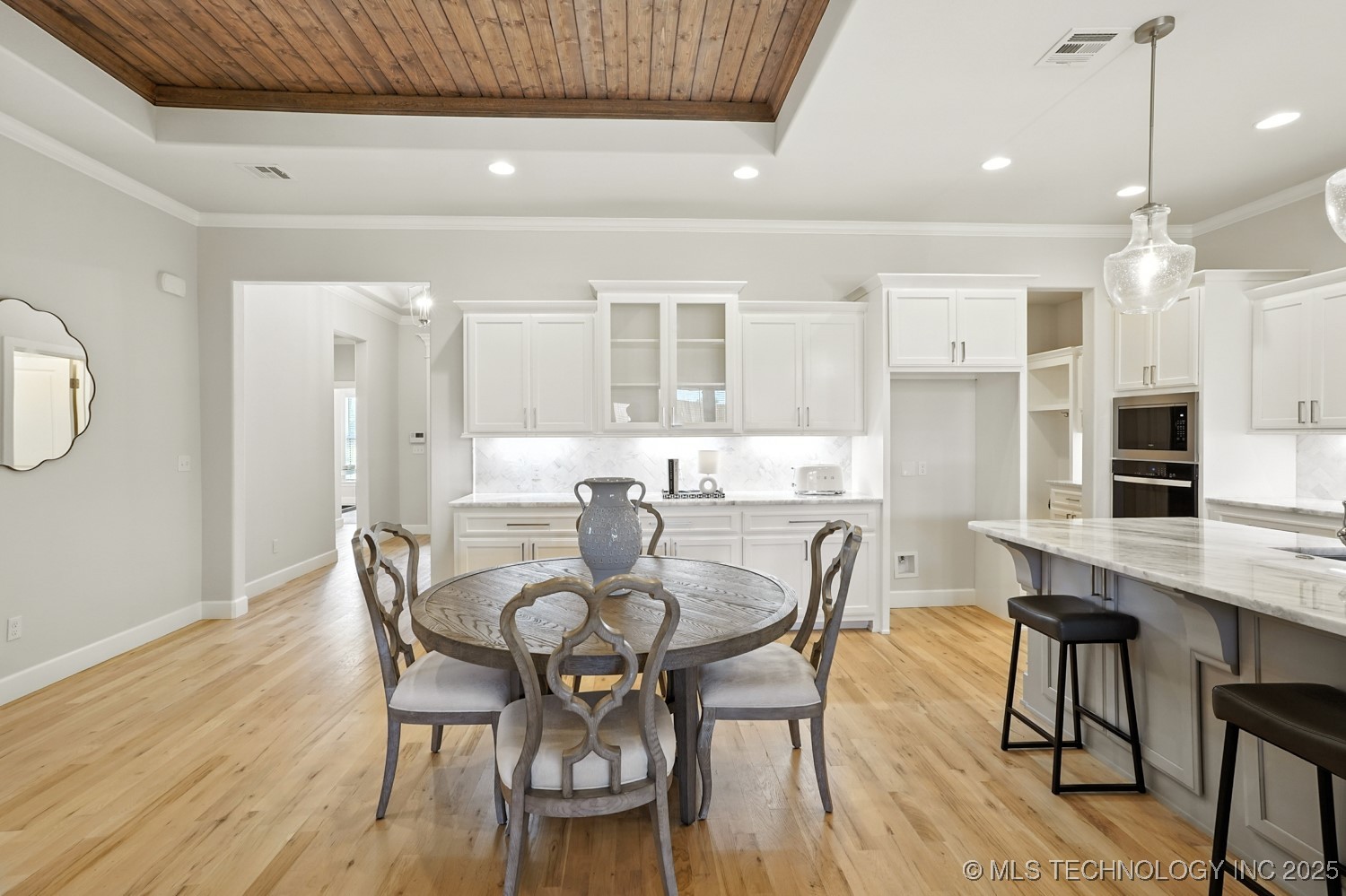 9105 E 62nd Place S Property Photo 12