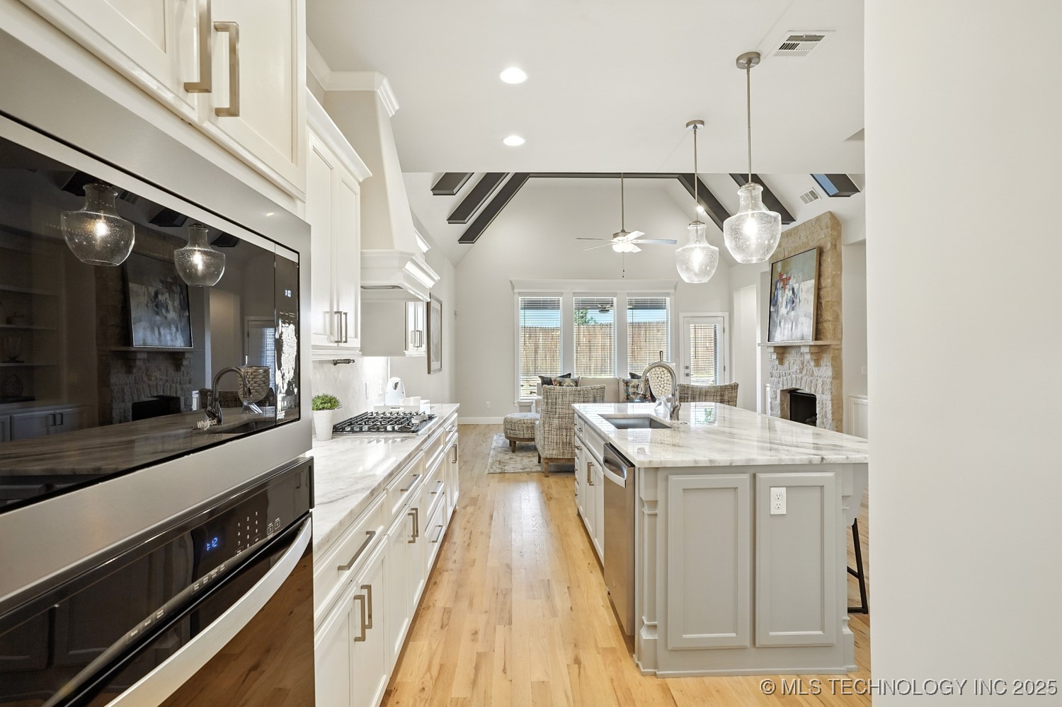 9105 E 62nd Place S Property Photo 15