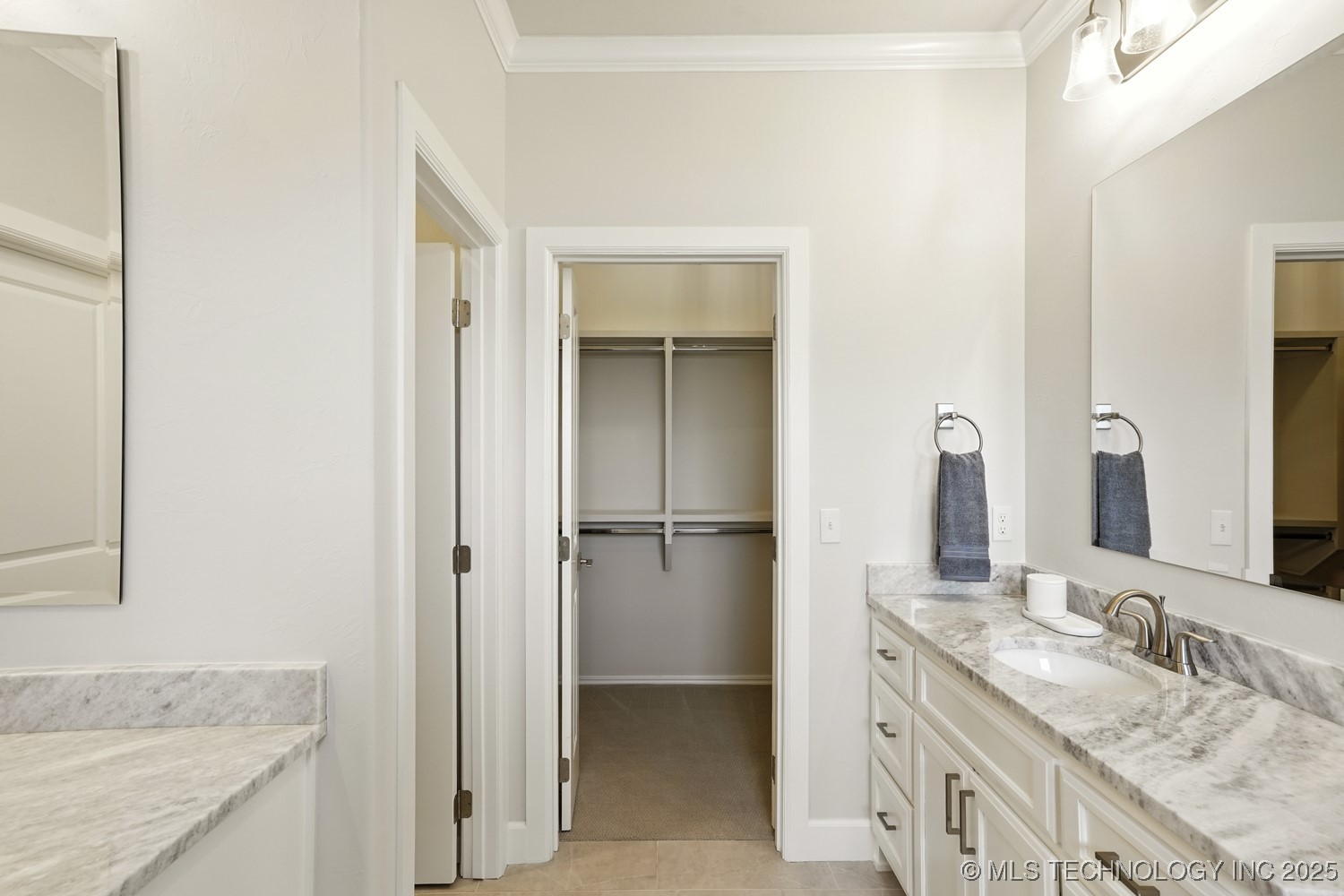 9105 E 62nd Place S Property Photo 32