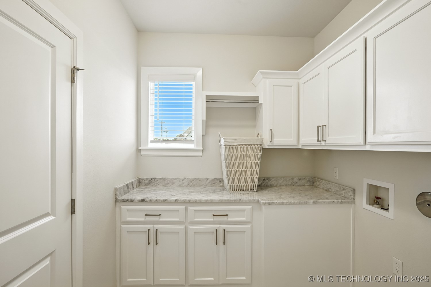 9105 E 62nd Place S Property Photo 36