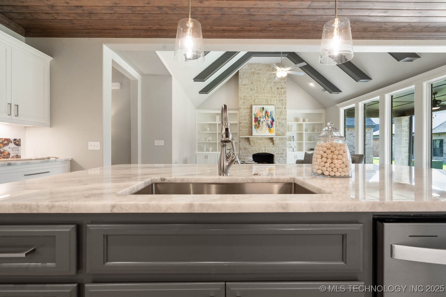 9056 E 62nd Place S Property Photo 16