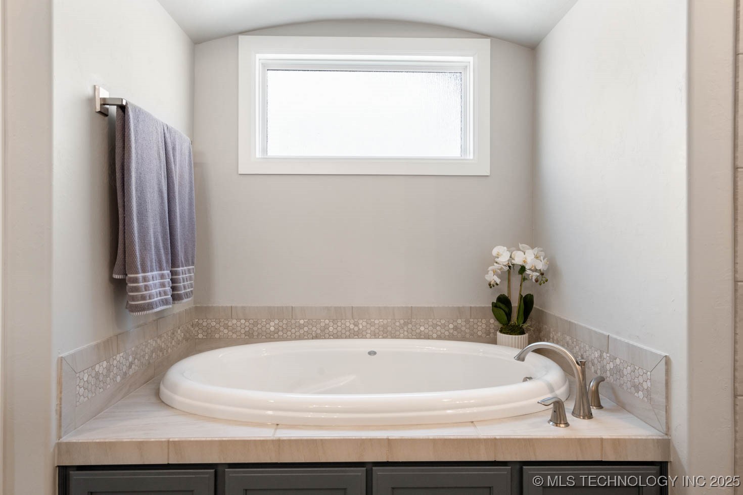 9056 E 62nd Place S Property Photo 25