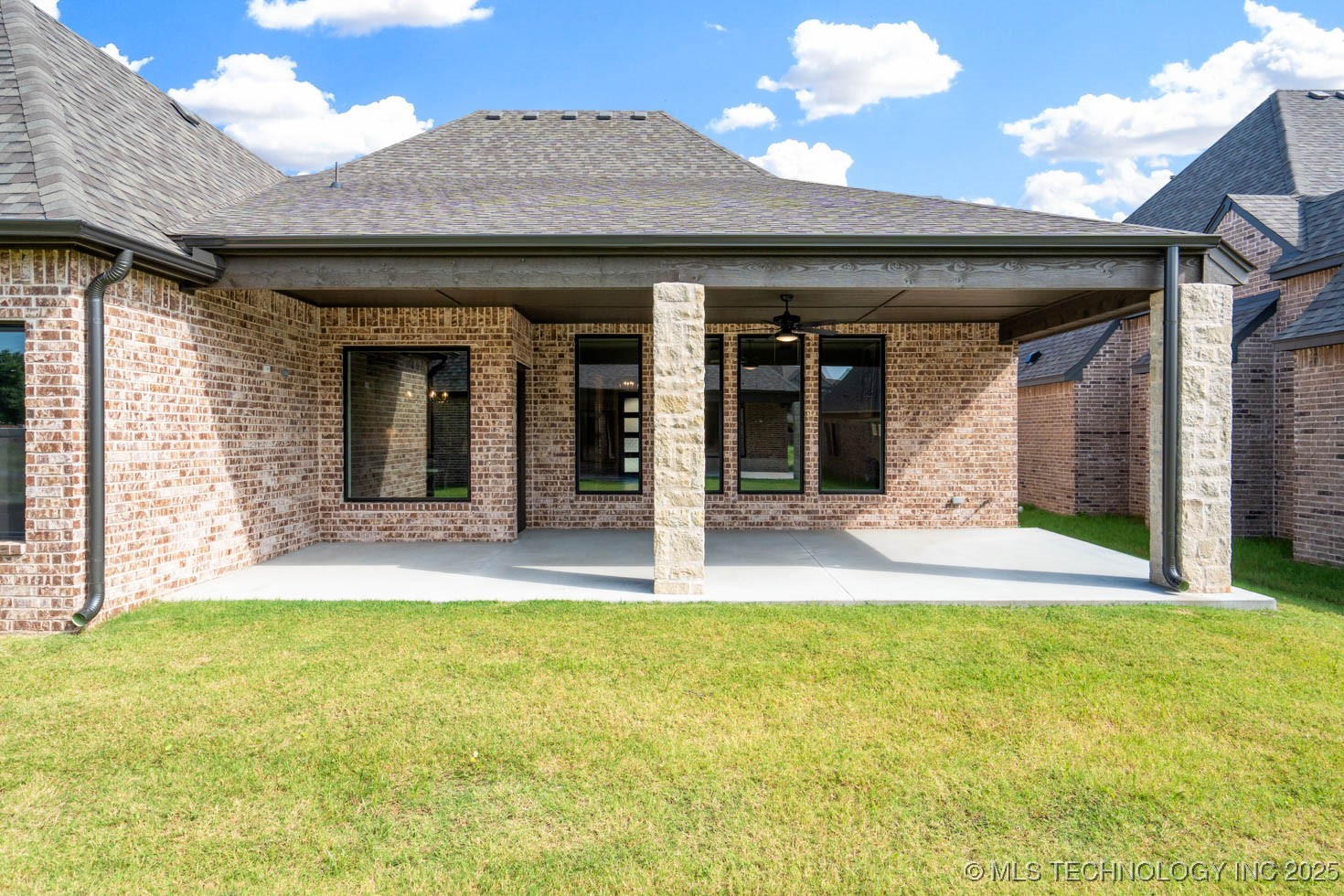 9056 E 62nd Place S Property Photo 31