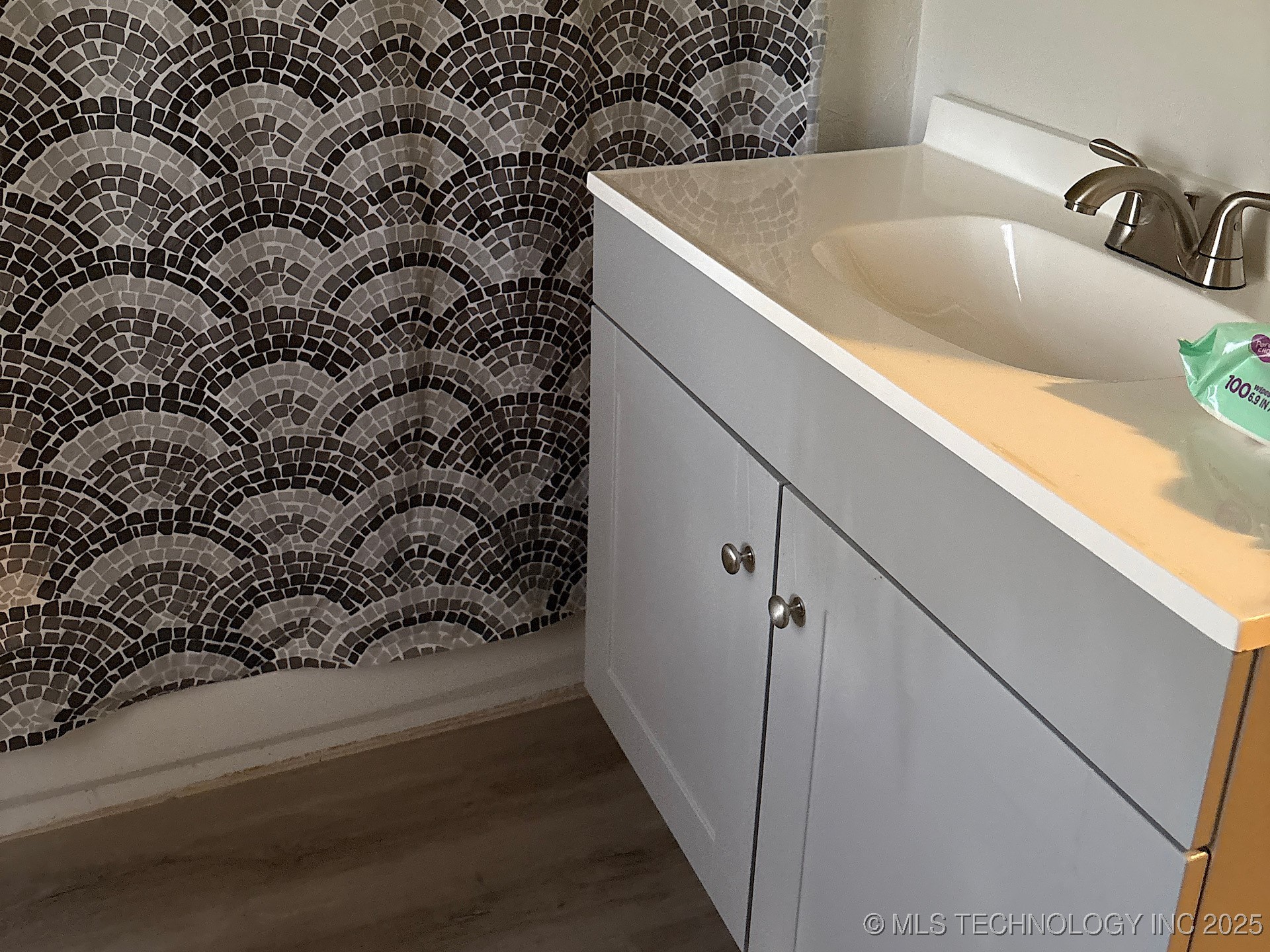 316 W Beaumont Avenue Property Photo 25