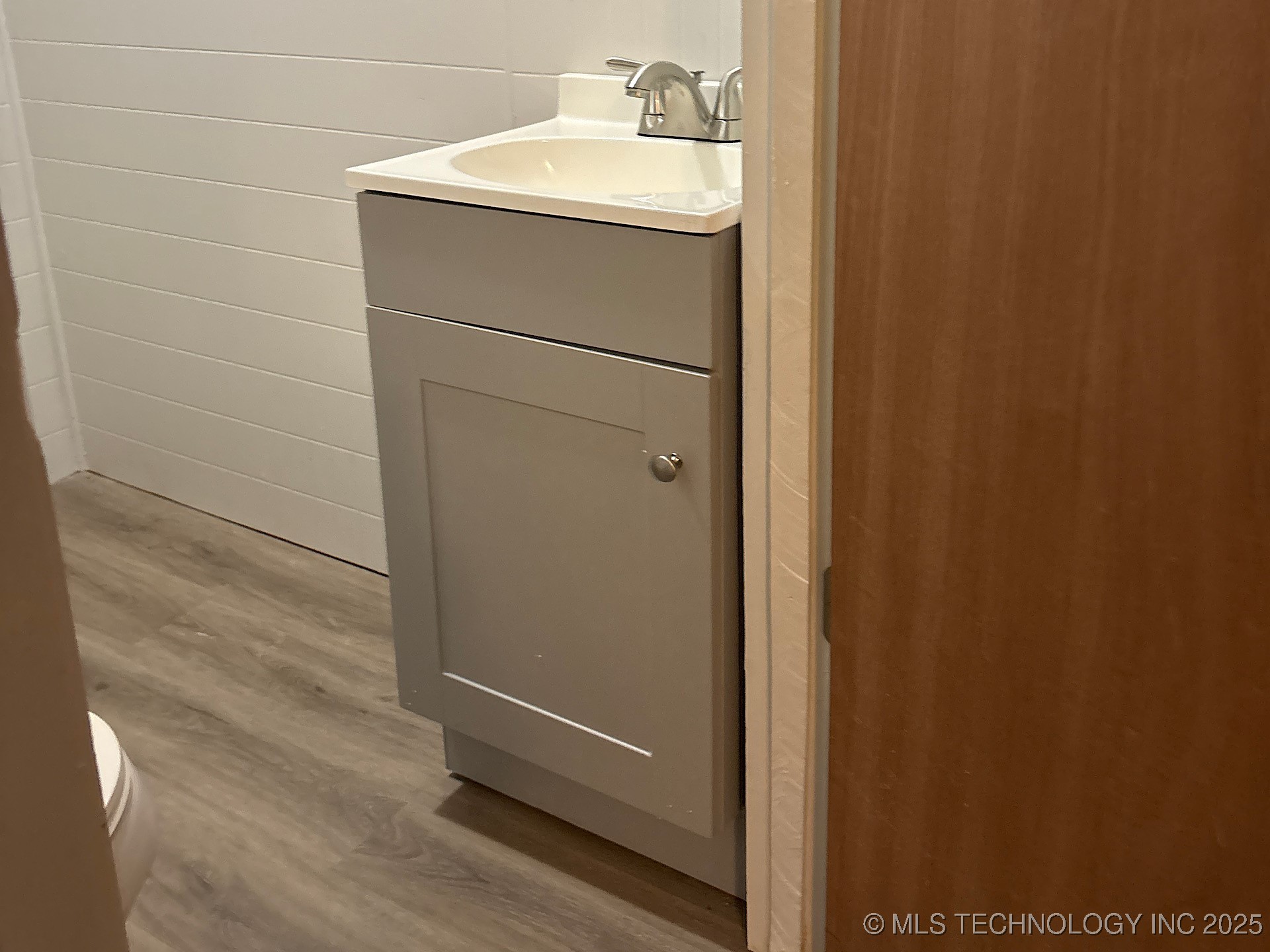 316 W Beaumont Avenue Property Photo 34