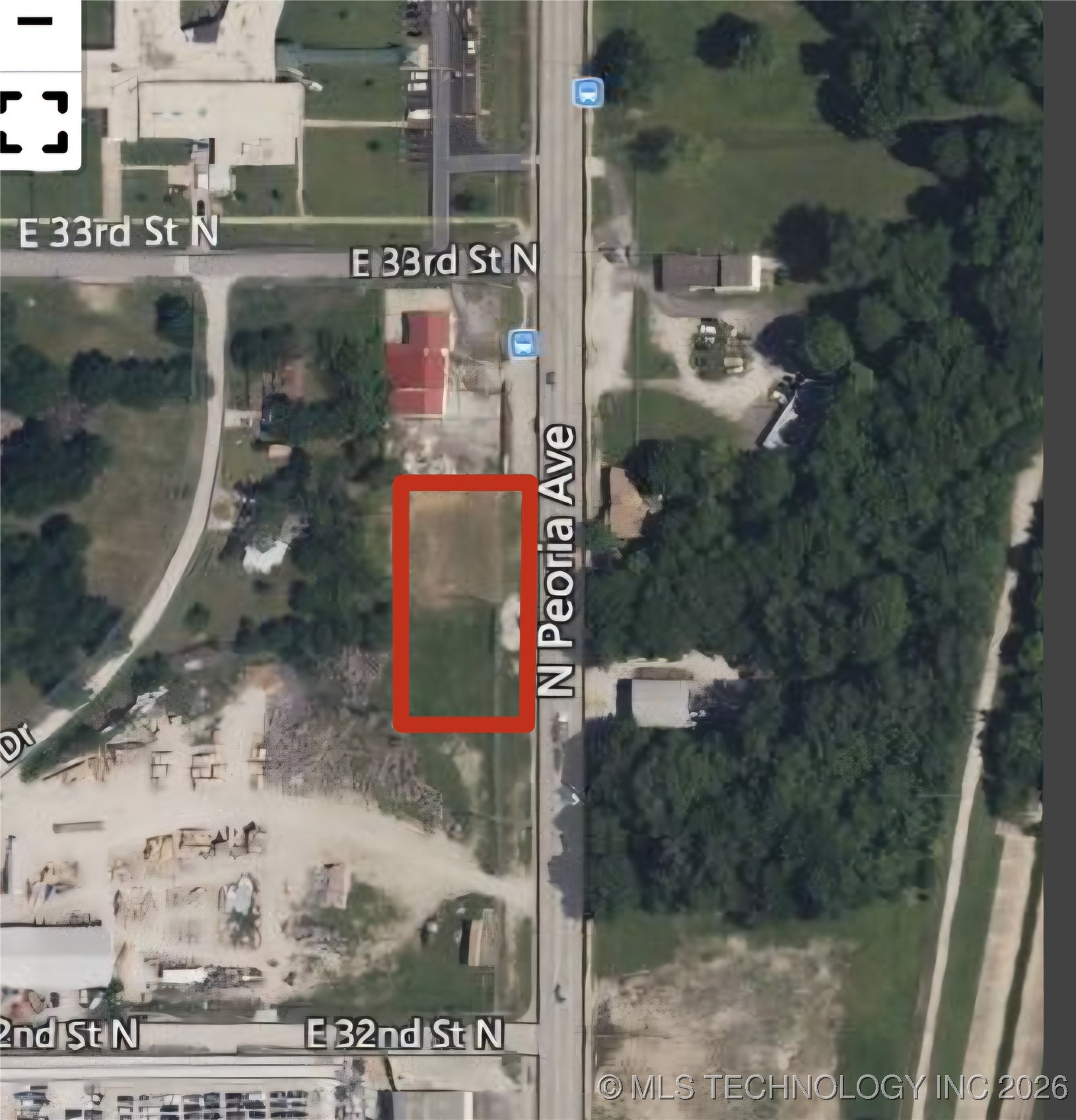 3236 N Peoria Avenue Property Photo 3