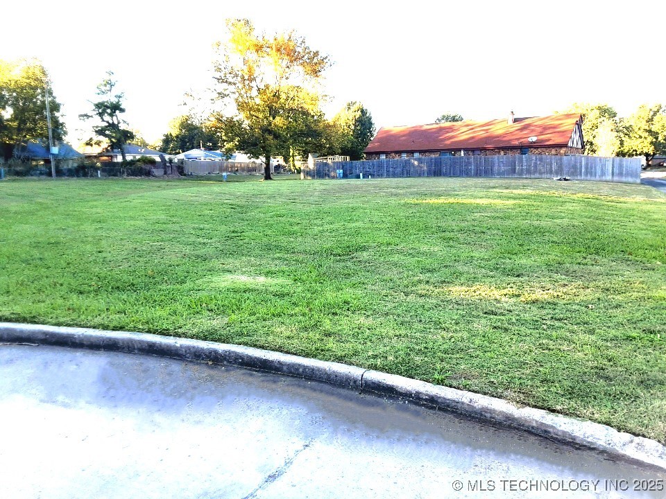 Se 13th Property Photo 1