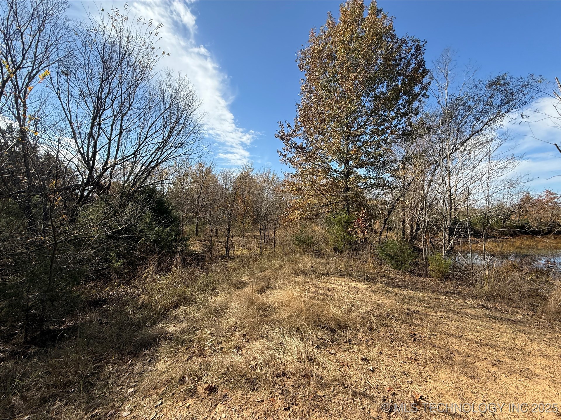 113327 S 4135 Road Property Photo 9